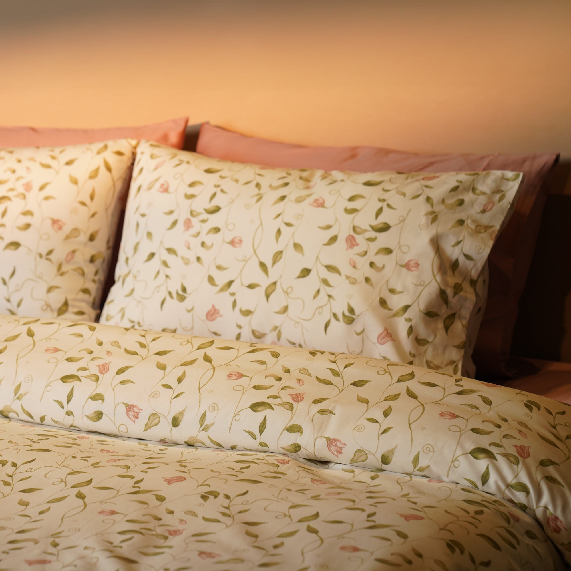 Olive Affair Bed Sheet Set