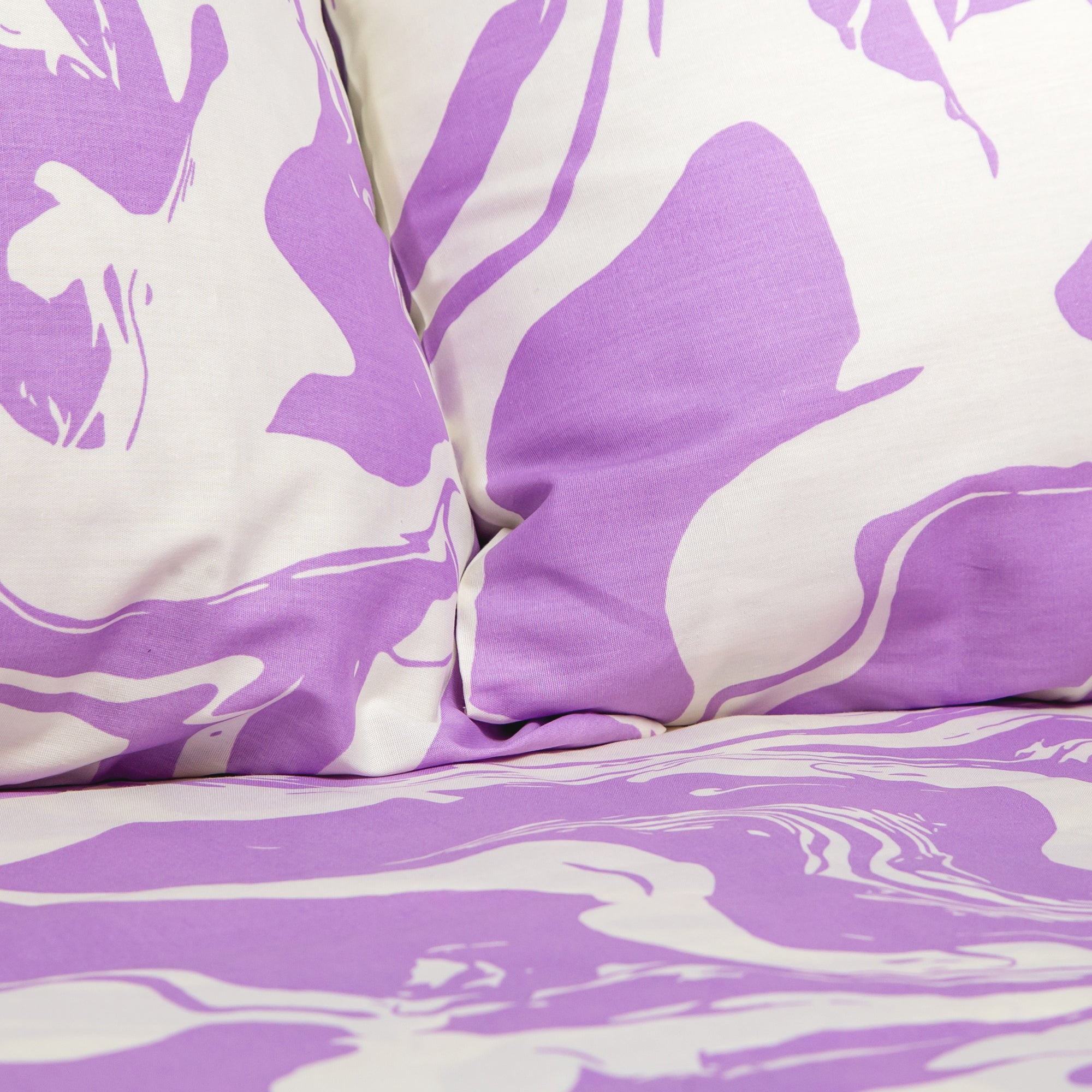 Lavender Haven Bed Sheet Set