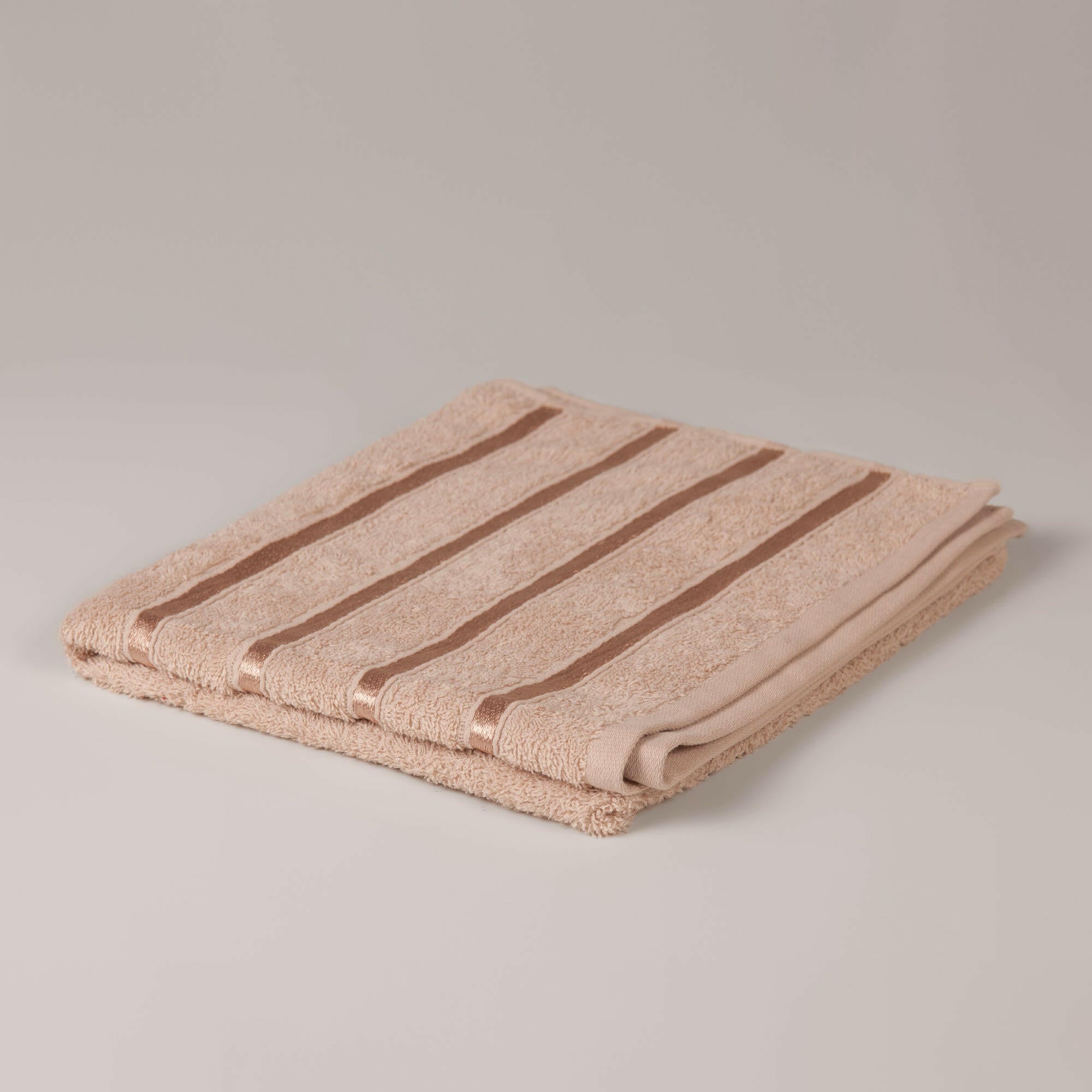 The Linen Company Accessories Bath Beige Lace Bath Towel
