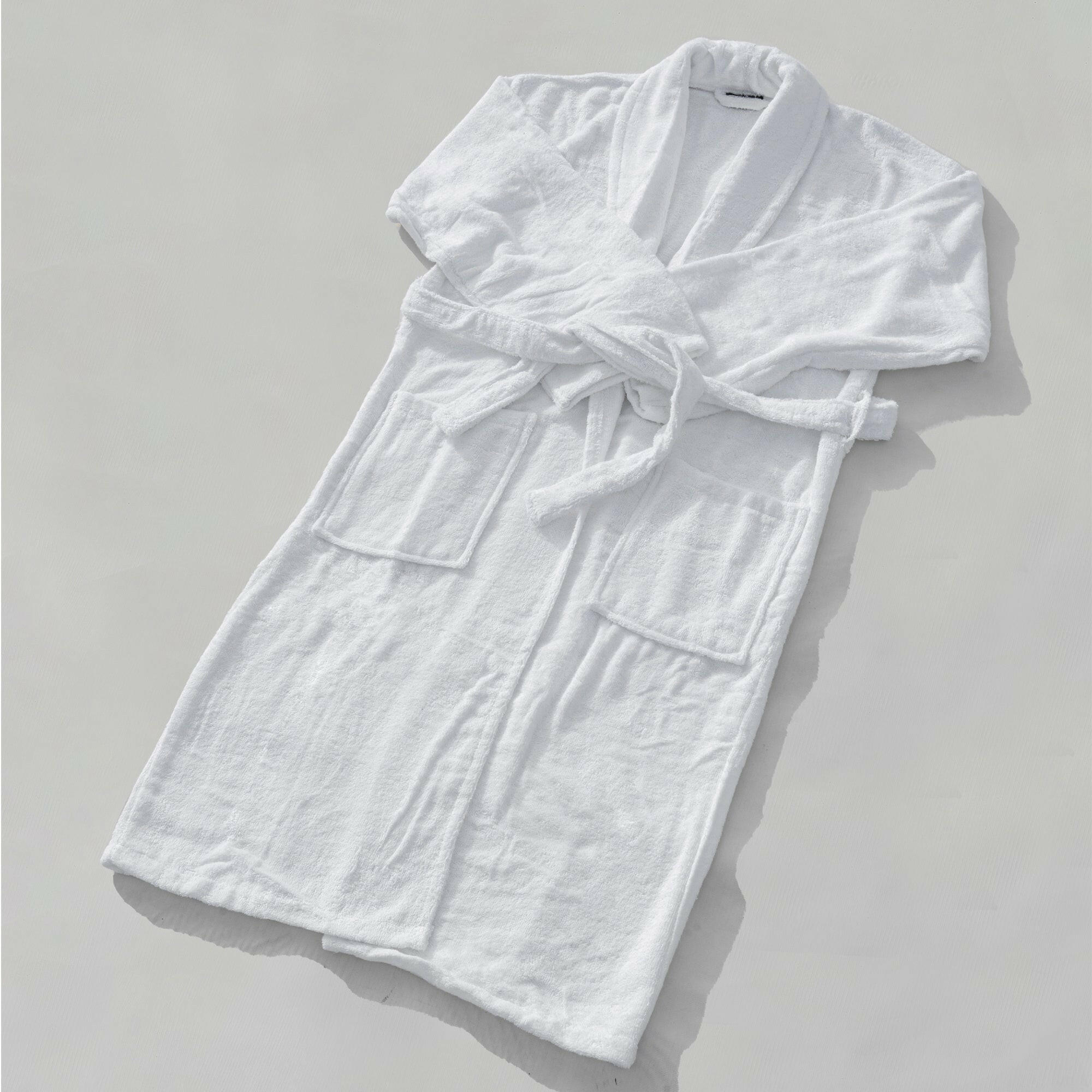The Linen Company Accessories Large White Plain Bathrobe