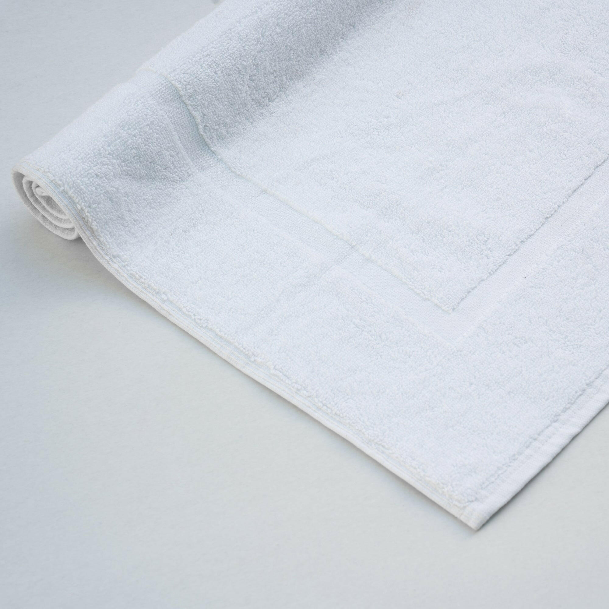 The Linen Company Bath Standard White Framed Bath Mat