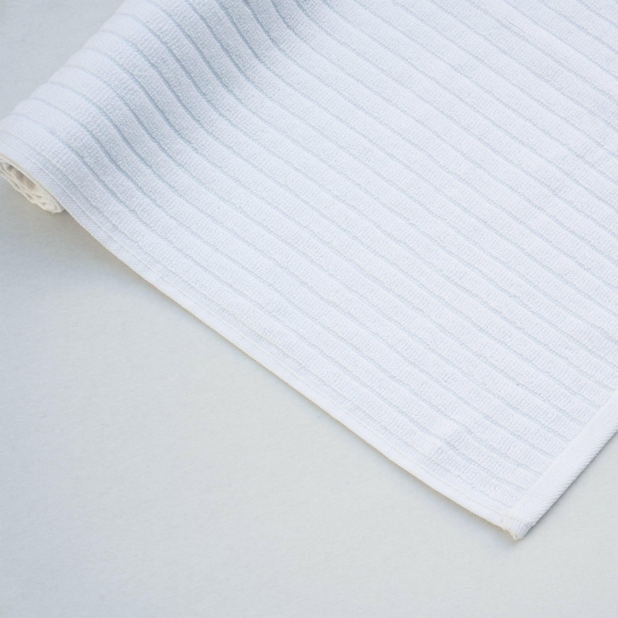 The Linen Company Bath Standard White Ribbed Bath Mat