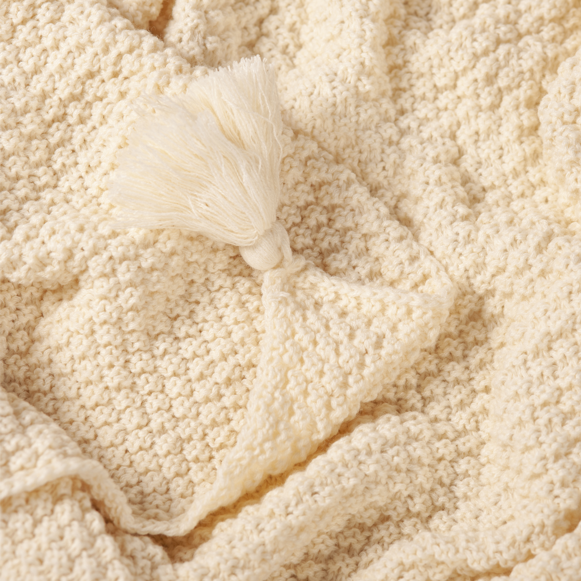 The Linen Company Bedding 51X67 Off-White Cozy Knit Throw
