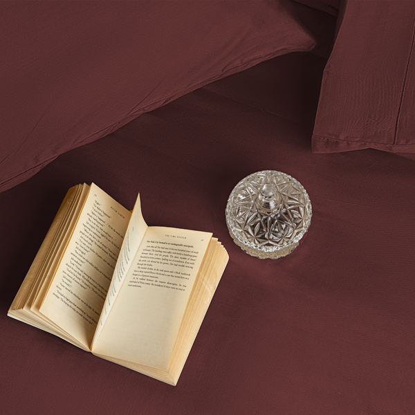 The Linen Company Bedding Flat Sheet Set / Queen Burgundy Solid Bed Sheet Set Burgundy Solid Bed Sheet Set | Bedding | The Linen Company