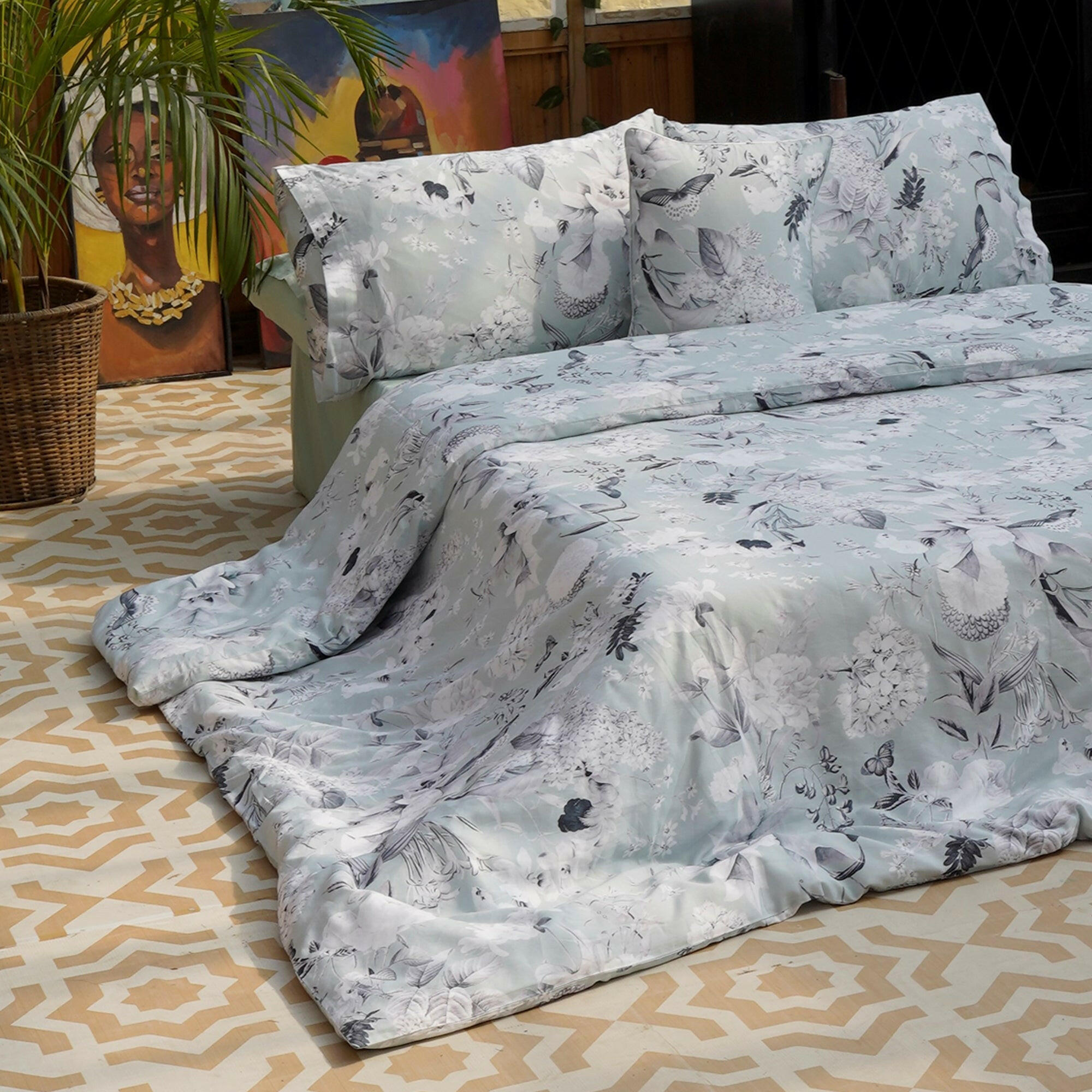 The Linen Company Bedding King Camile Duvet Cover Set