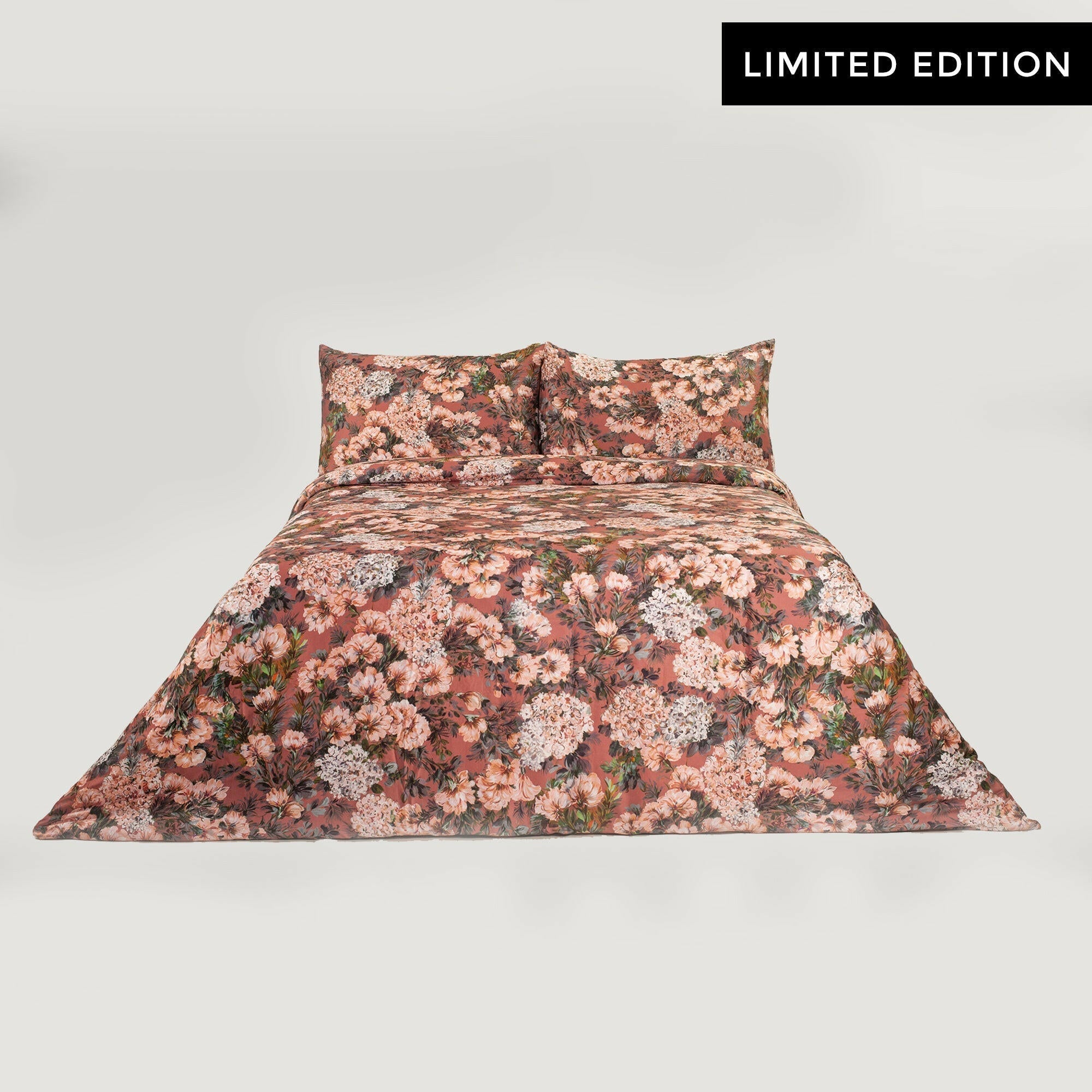 The Linen Company Bedding Tickle Pink Duvet Cover Set