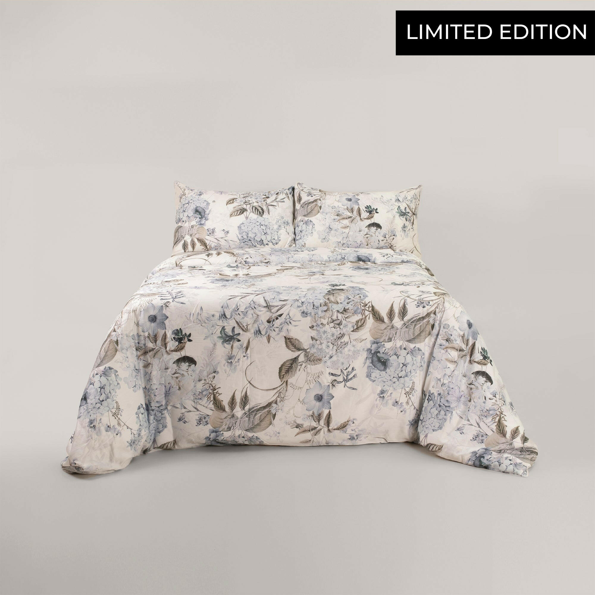 The Linen Company Bedding Whispers Duvet Cover Set
