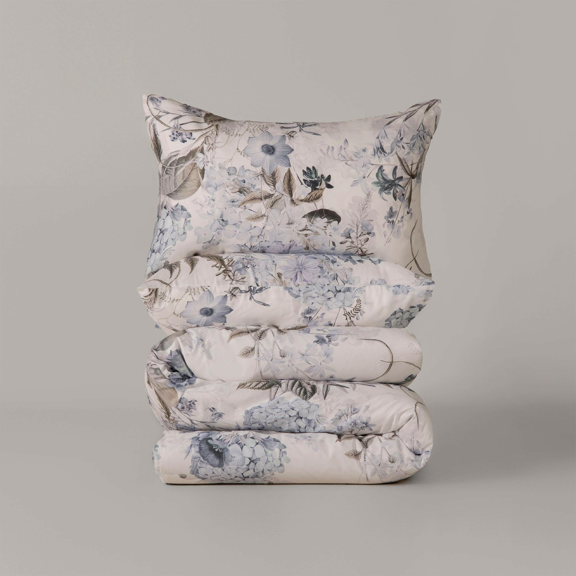 The Linen Company Bedding Whispers Duvet Cover Set