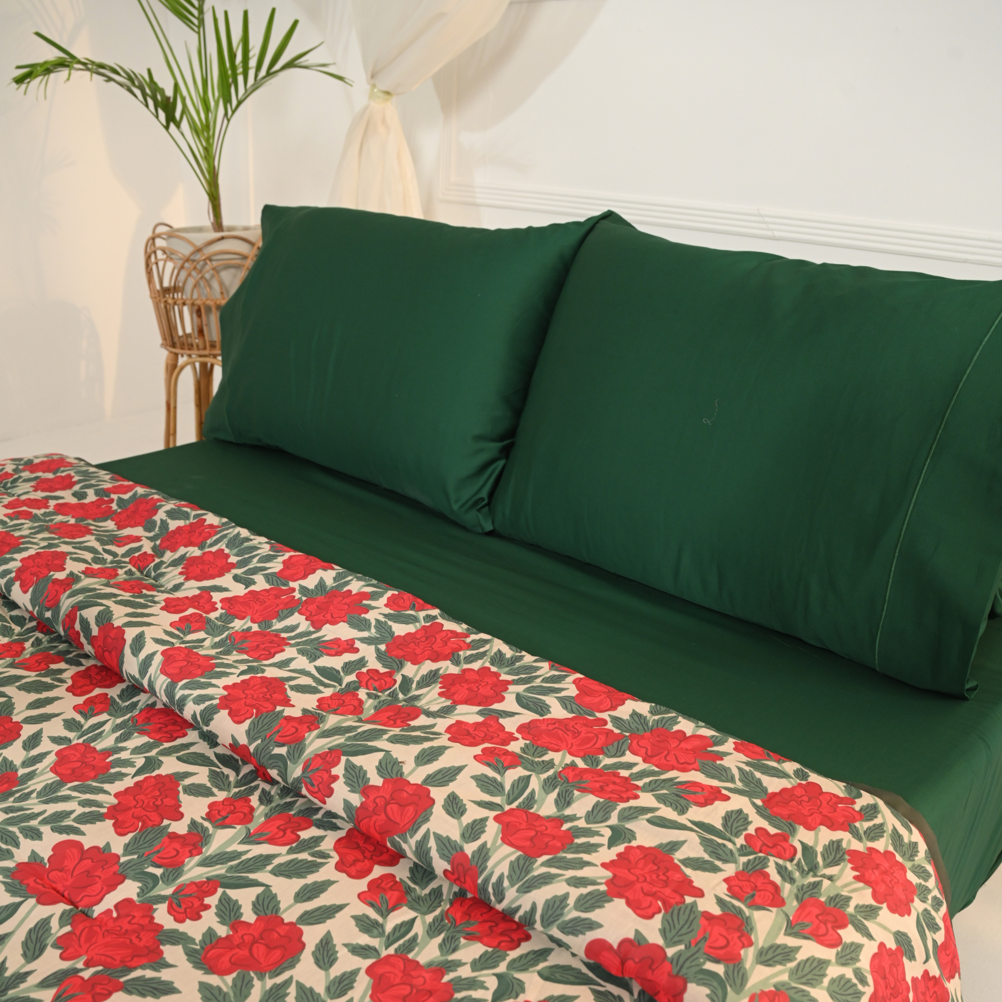 Gulzaar Comforter
