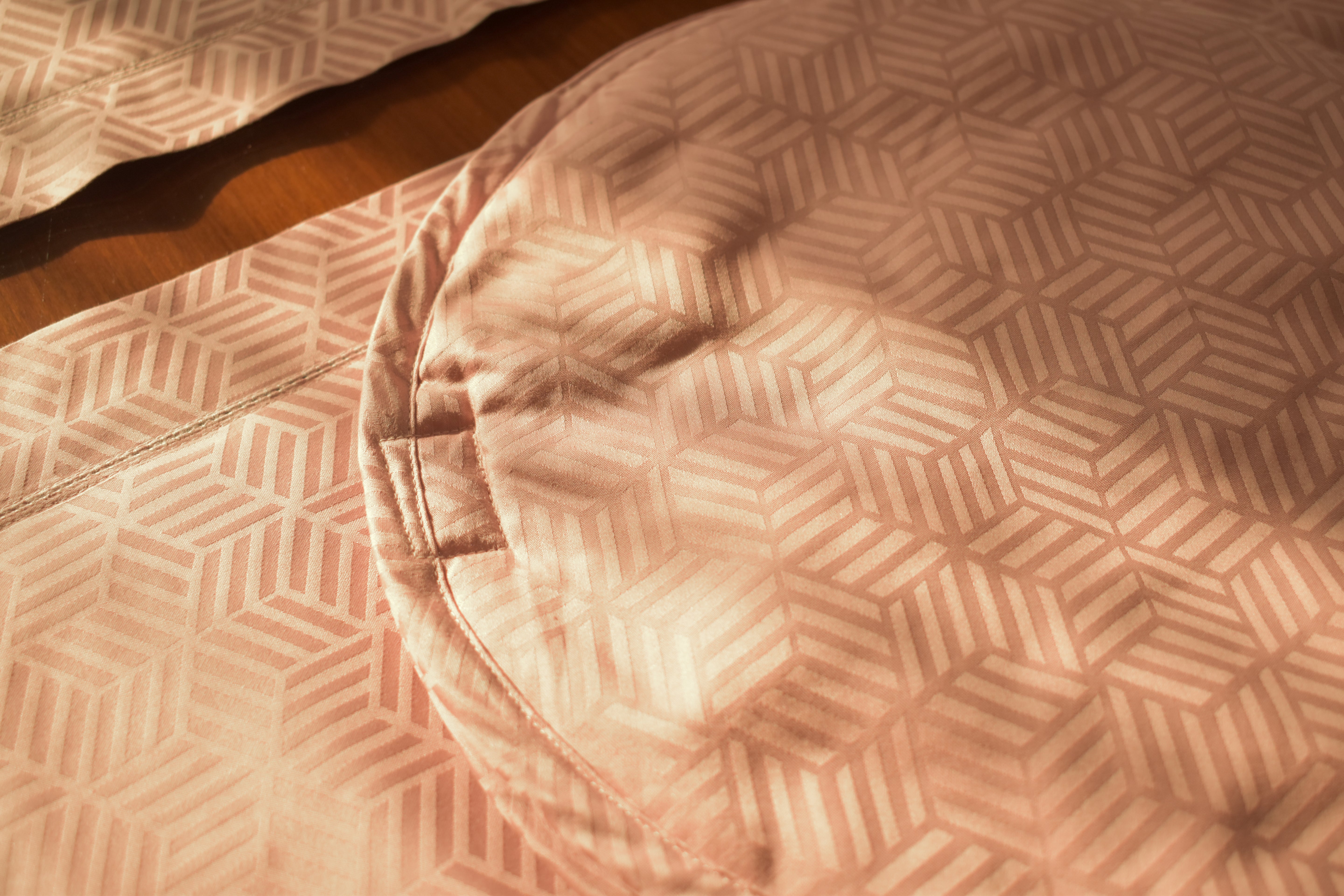 Rose Pink Jacquard Roti Cover Luxe-Edition