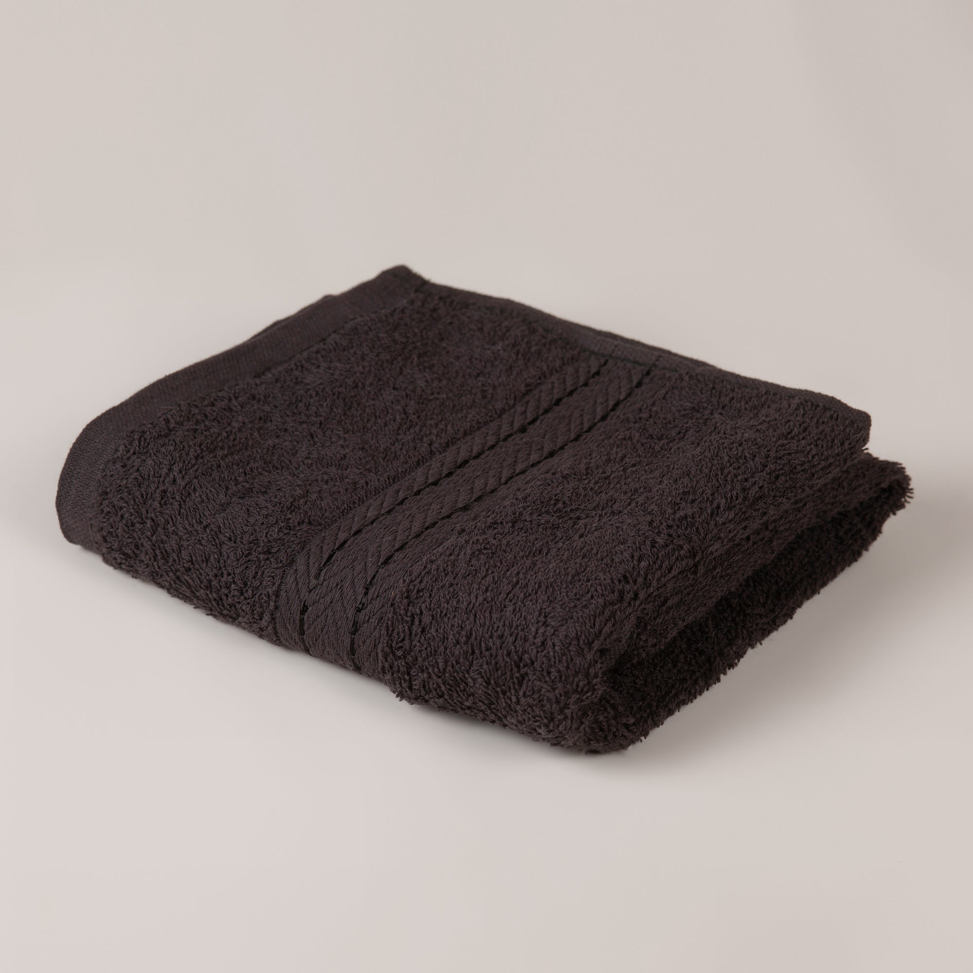 The Linen Company Accessories Hand Black Zigzag Hand Towel