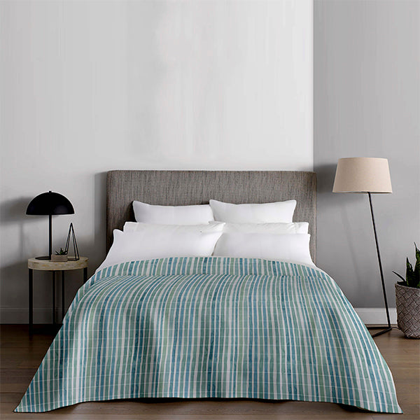 The Linen Company Bedding 102x98 Sea Stripe Bedspread