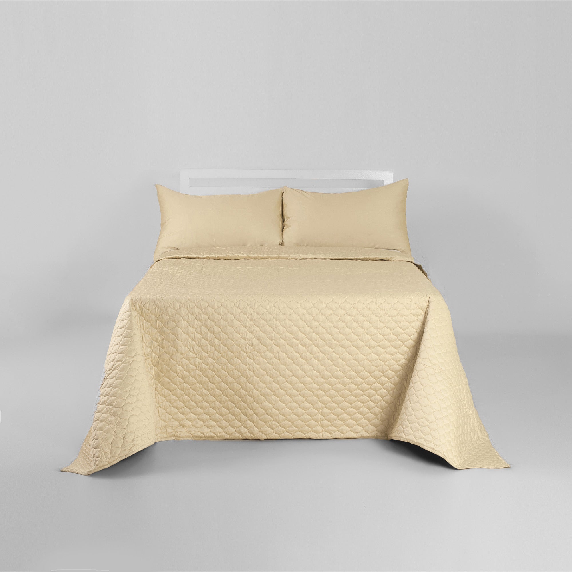 The Linen Company Bedding King Pale Olive Quilted Bedspread Set