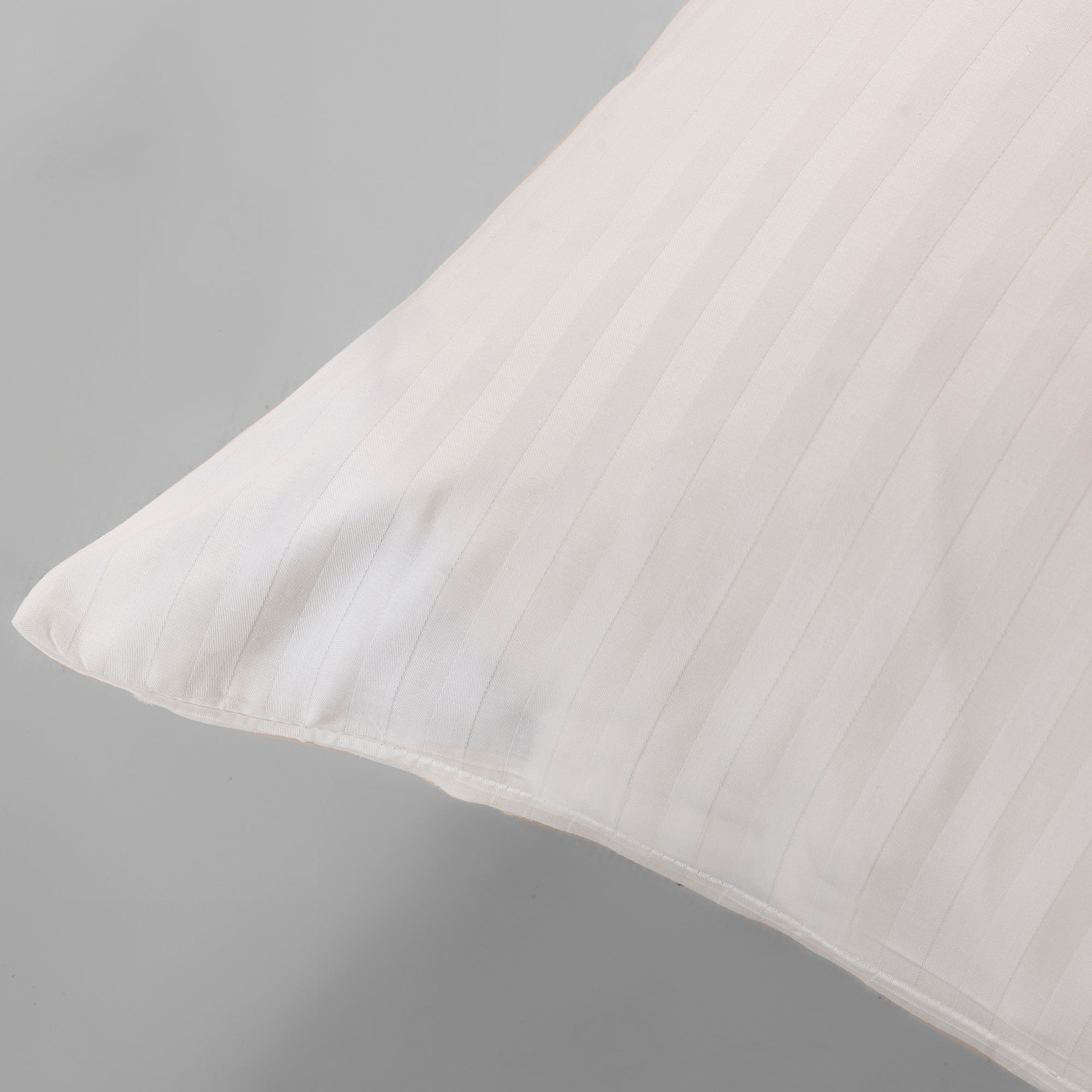 The Linen Company Bedding King Pearl Duvet Cover Set