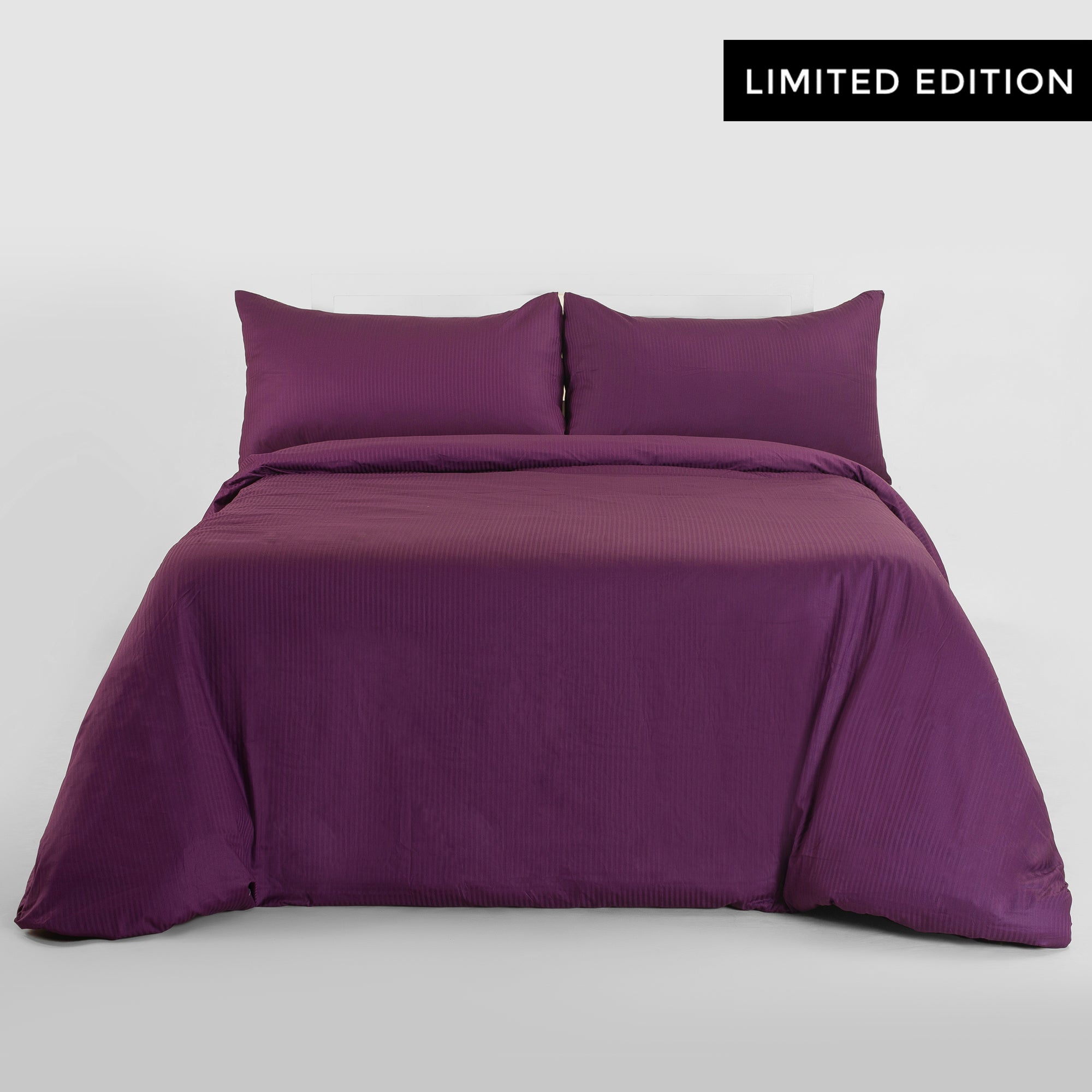The Linen Company Bedding King Wildberry Duvet Cover Set