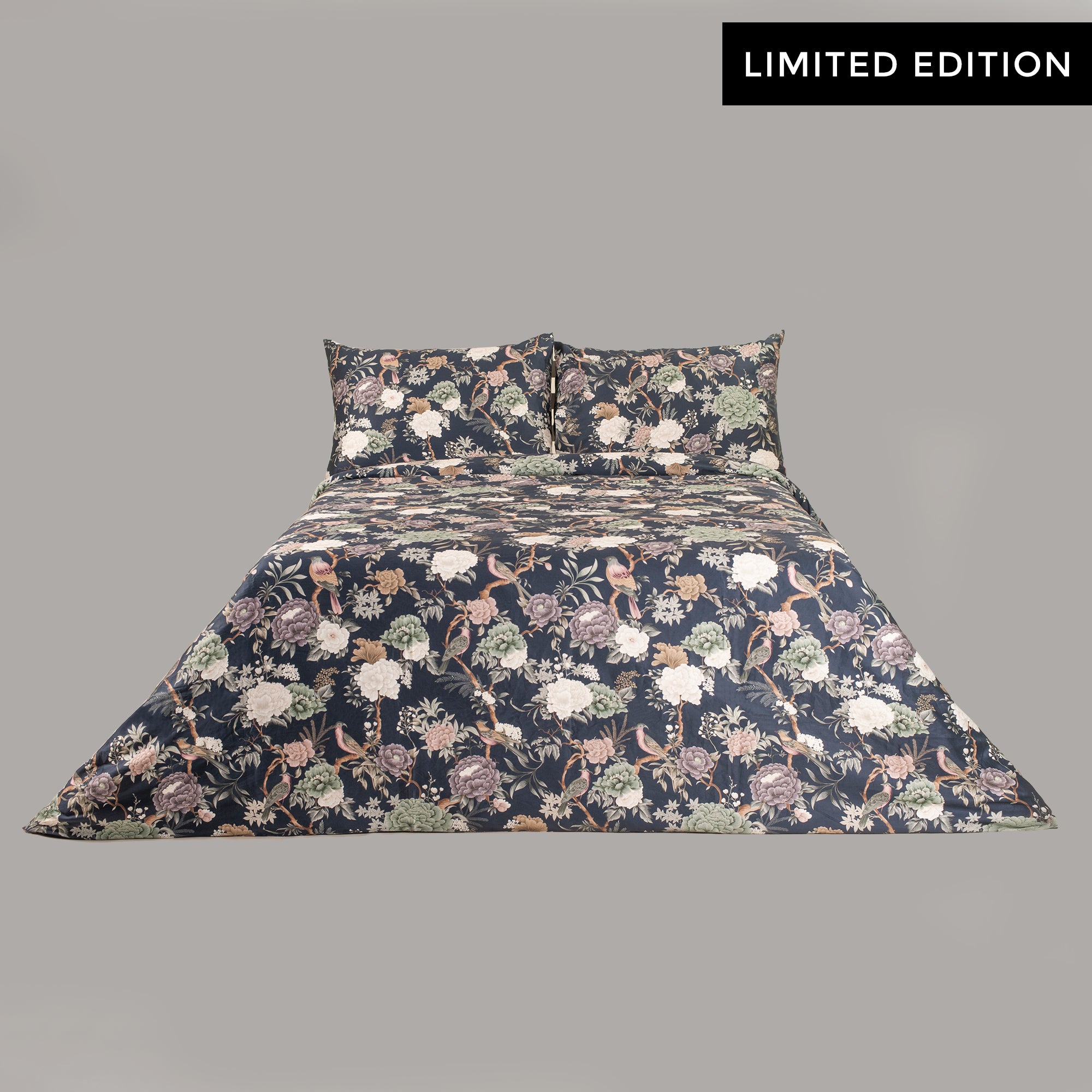 The Linen Company Bedding Moonflower Duvet Cover Set