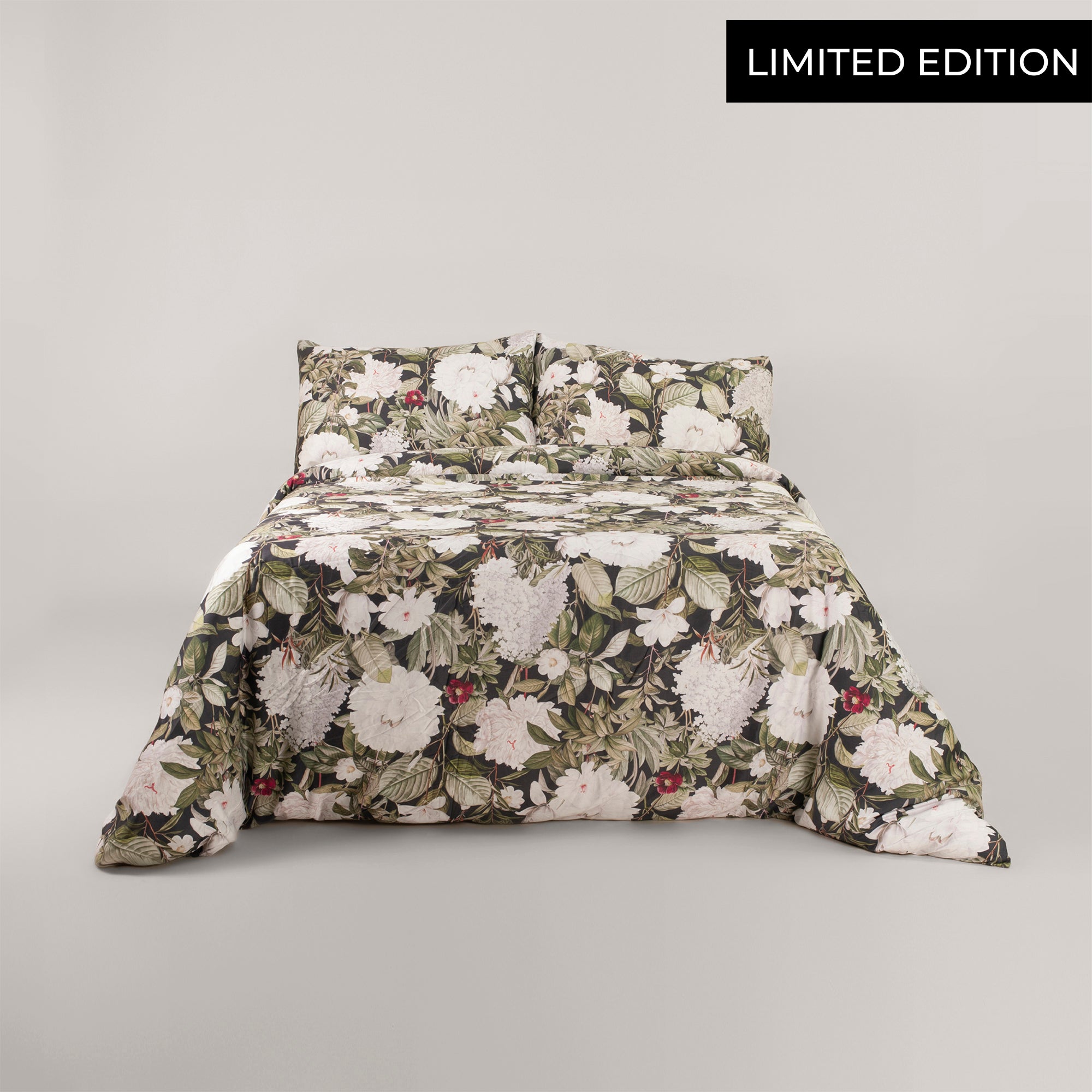 The Linen Company Bedding Odyssey Duvet Cover Set