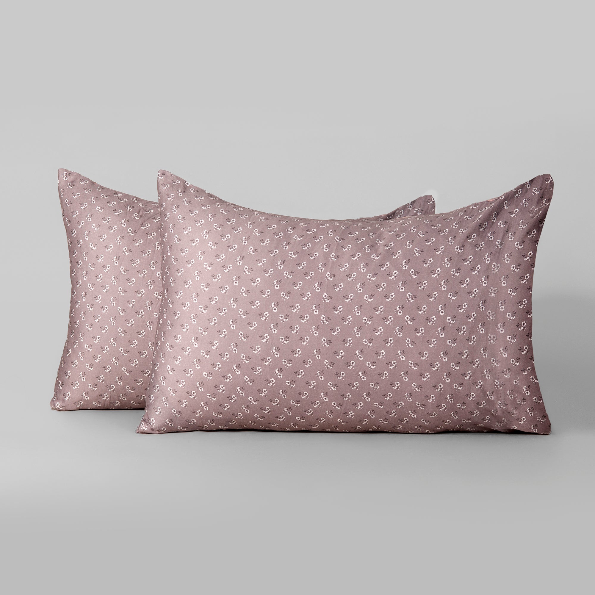 The Linen Company Bedding Standard Dusk Pillowcases