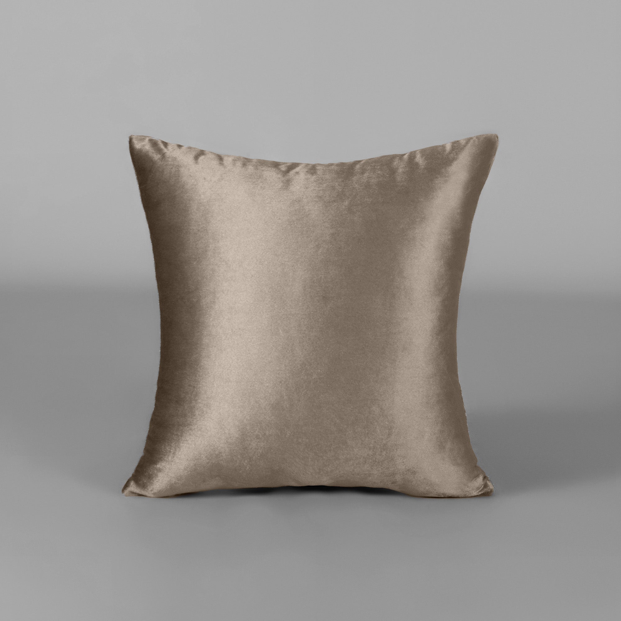 The Linen Company Bedding Standard Golden Glow Velvet Cushion Cover