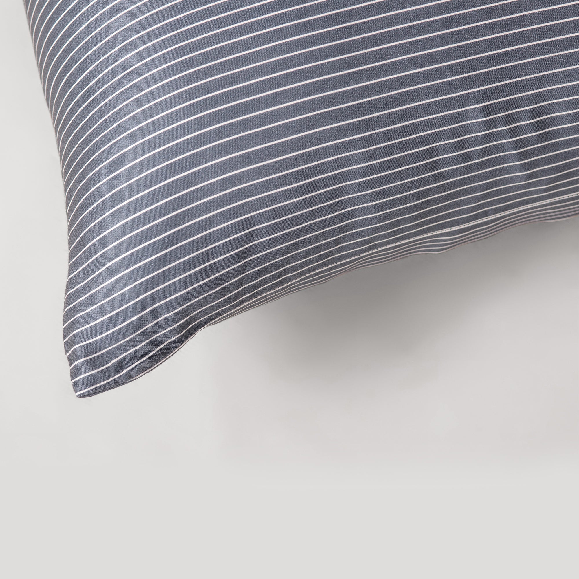 The Linen Company Bedding Standard Night Stripes Pillowcases