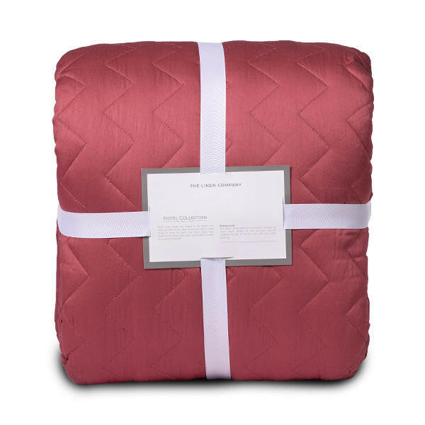 The Linen Company Bedding Standard Rosa Zig Zag Hotel Bedspread