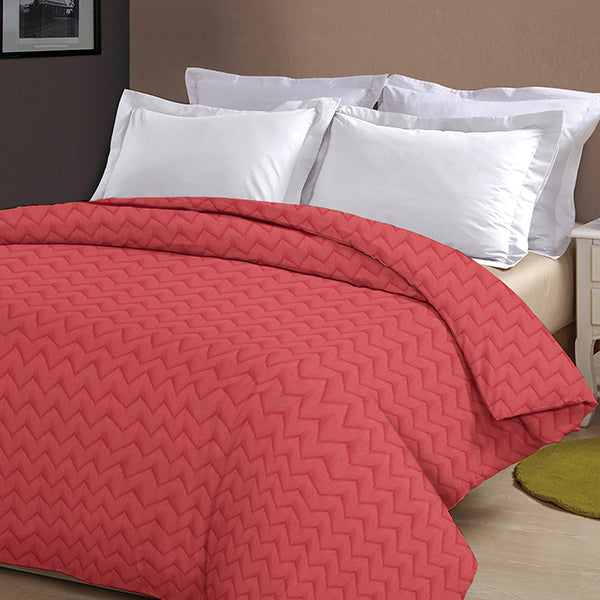 The Linen Company Bedding Standard Rosa Zig Zag Hotel Bedspread