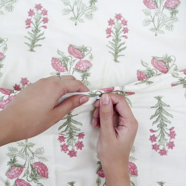 The Linen Company Bedding Twin Bell Flower Duvet Cover Set