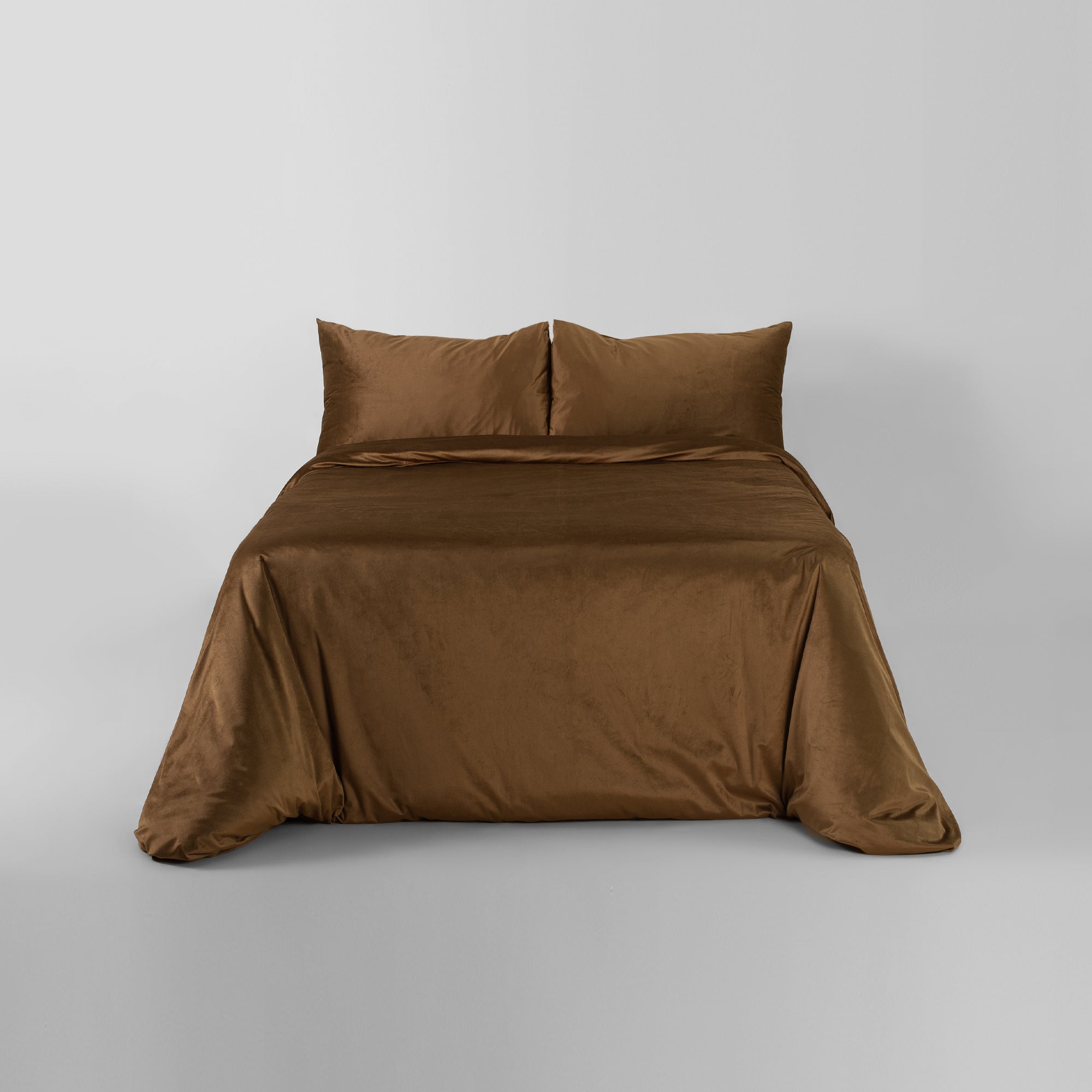 The Linen Company Bedding Walnut Brown Velvet Duvet Cover Set