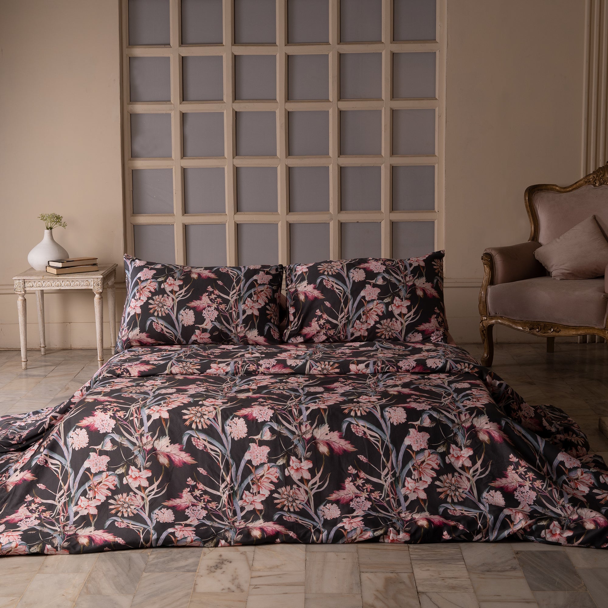 The Linen Company Bedding Wonderland Duvet Cover Set